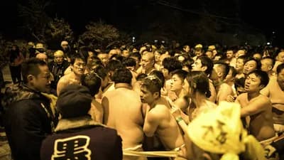 Fin de la desnudez en el festival Somin-sai