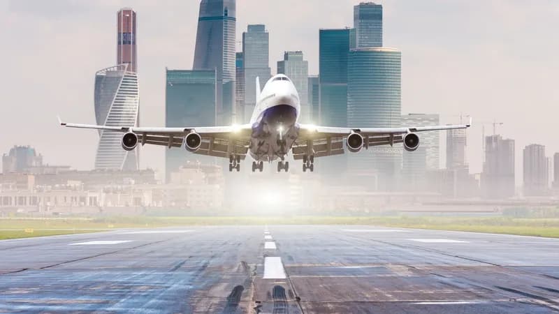 Dubái cierra el aeropuerto DXB hasta 2035