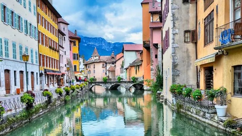 Geheimtipp: Diese Stadt gilt als „Venedig der Alpen“