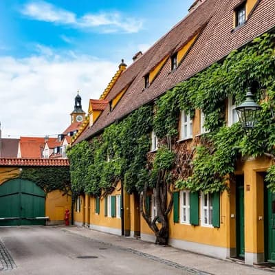 Fuggerei in Augsburg zieht 200000 Besucher an