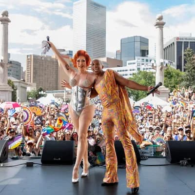 Denver feiert Pride mit Hundeshow und Erotikmesse