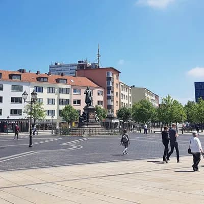 Theodor-Heuss-Platz