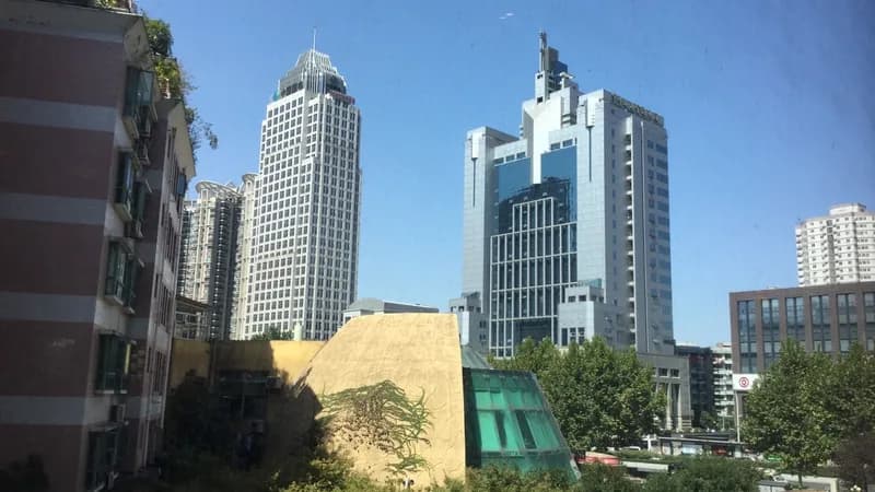 Renaissance Wuhan Hotel