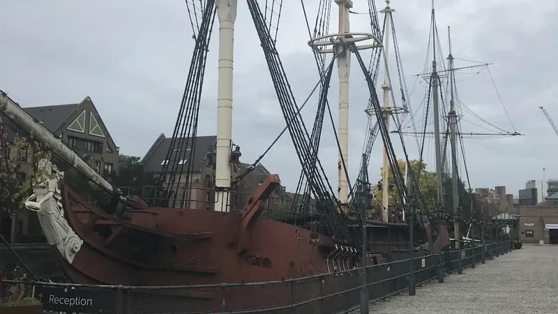 Tobacco Dock