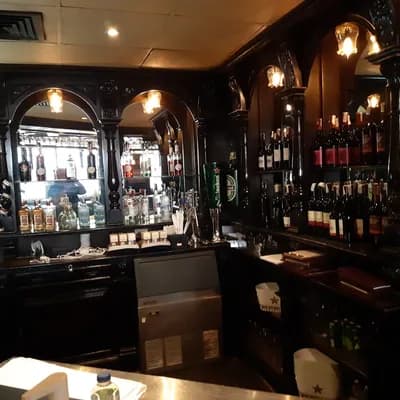 Harry's Pub