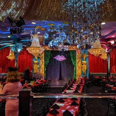 Lips Restaurant