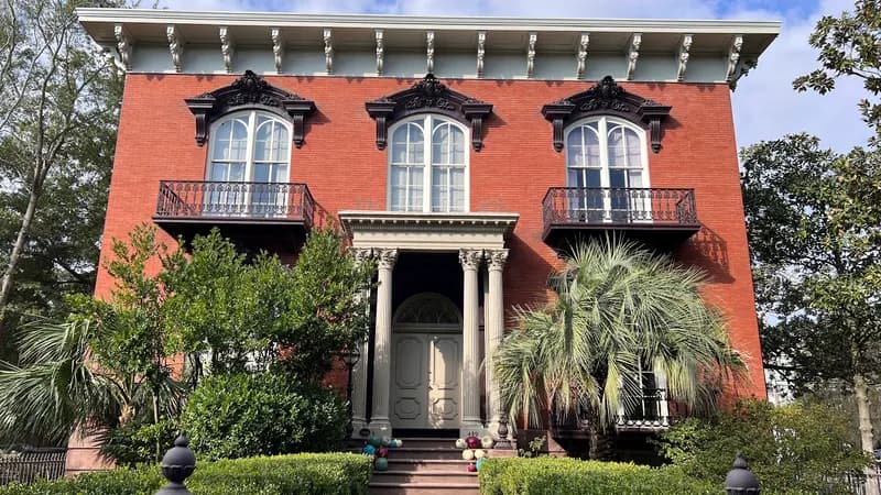Mercer-Williams House