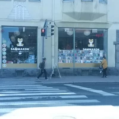 Sammakko Book Store & Cafe