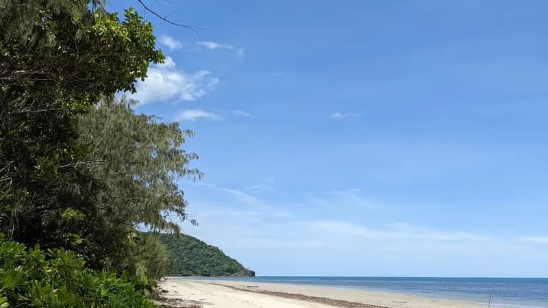 Beaches Port Douglas Holiday Apartments