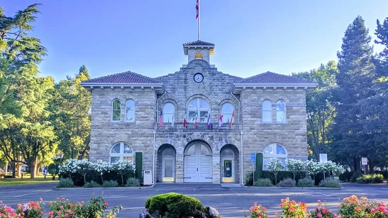 Sonoma Plaza