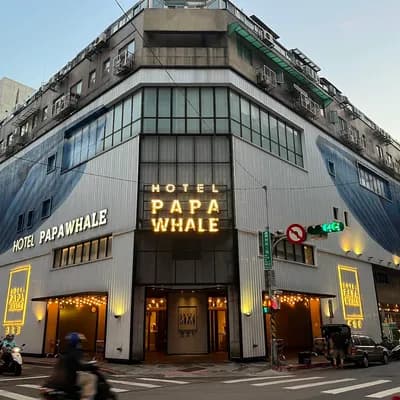 Hotel PaPa Whale
