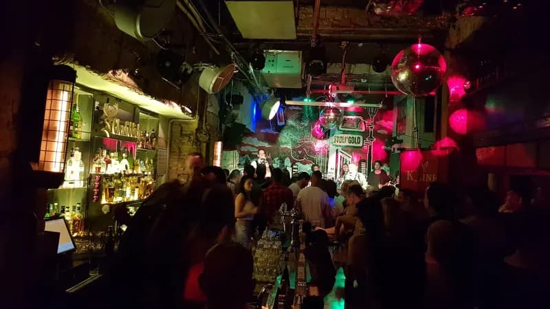 JIMMYWHO? Bar & Lounge