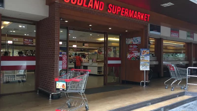 Foodland Phat Phong