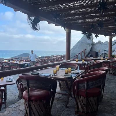 El Farallon