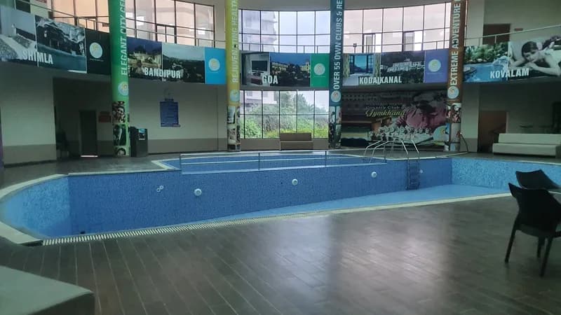Country Club