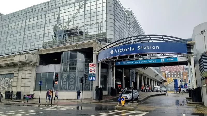 Victoria Place