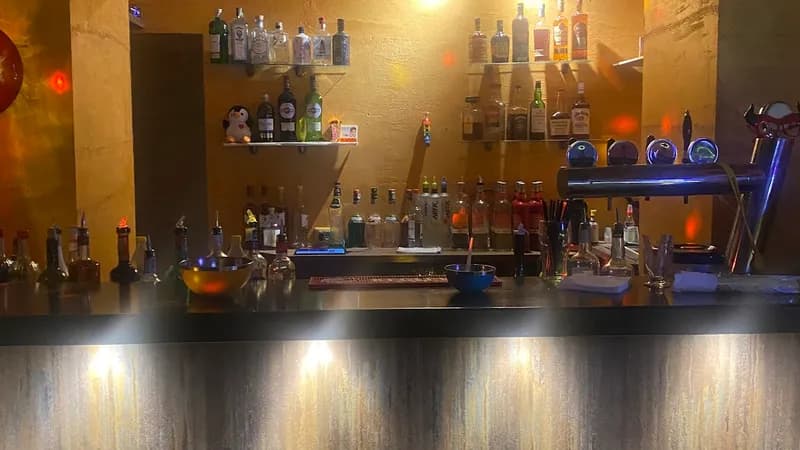 CLUB CRUISING GAY IL DIAVOLO DENTRO