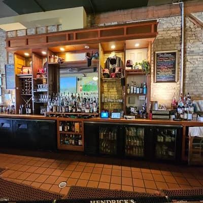 LuLu Cafe and Bar