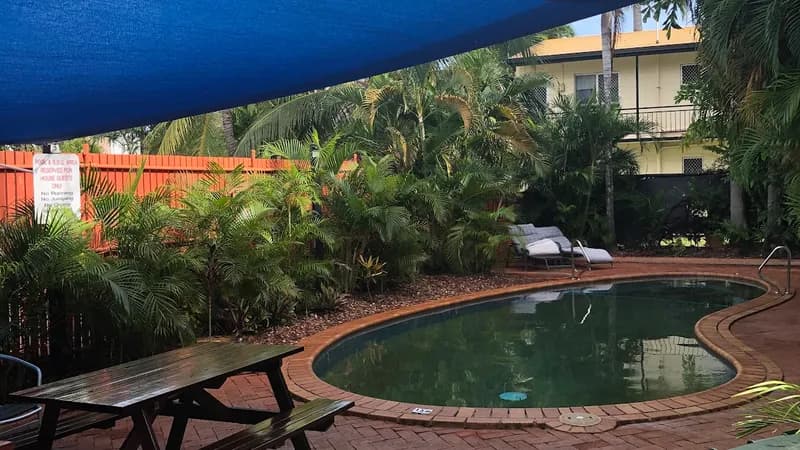 Coconut Grove Holiday Apartments