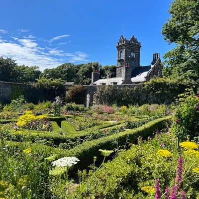 La Seigneurie, House and Gardens