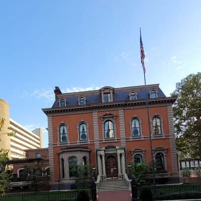 Columbus Club, llc