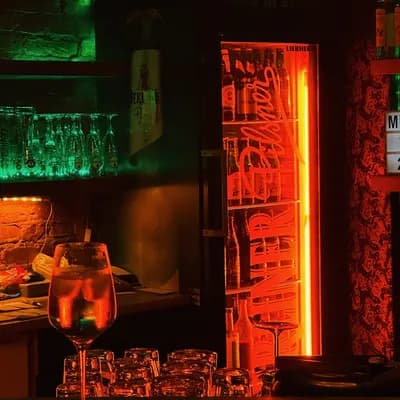 Bar/Kneipe Trauerspiel