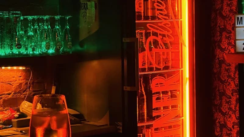 Bar/Kneipe Trauerspiel