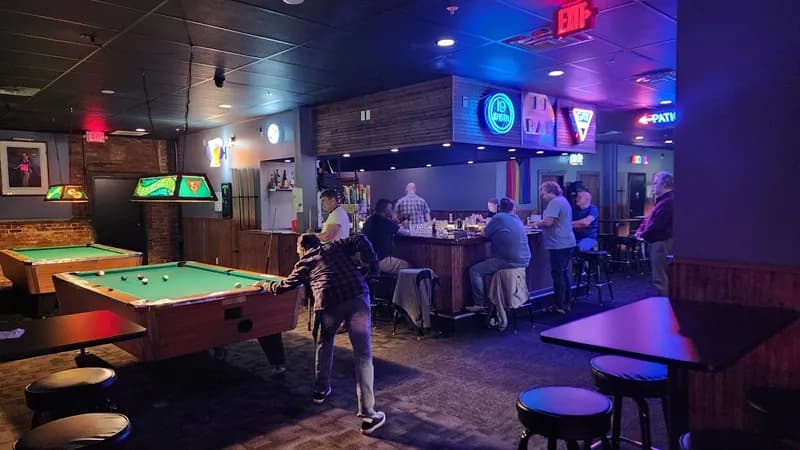 19 Bar