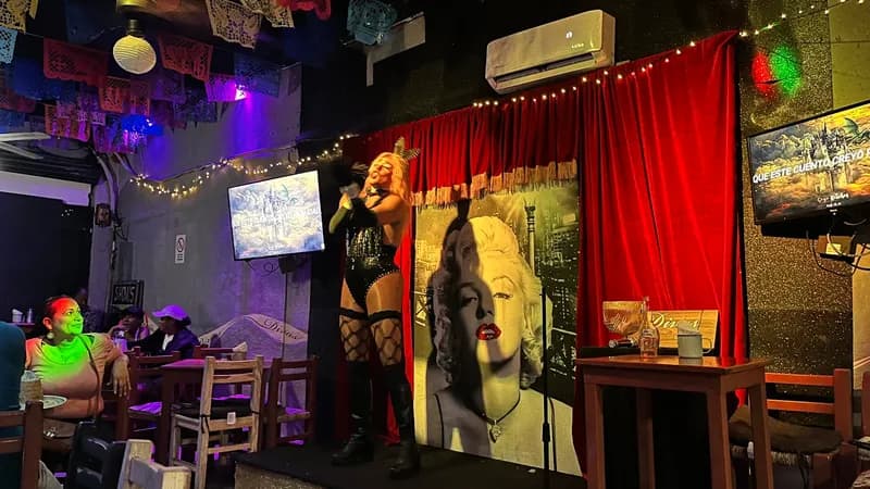 Divas Bar