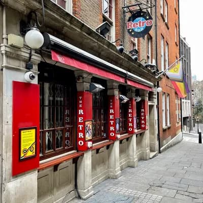Retro Bar
