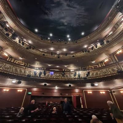 Apollo Theatre