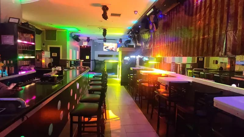 Friend's Tavern