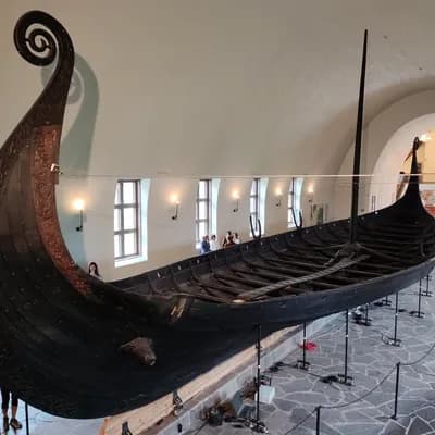 Vikingskipshuset