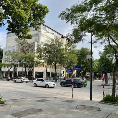 Khách sạn Hòa Bình