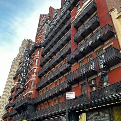 Chelsea Savoy Hotel