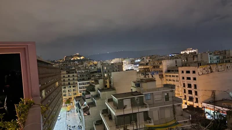 Novus City Hotel