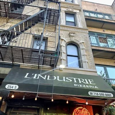 L'Industrie Pizzeria