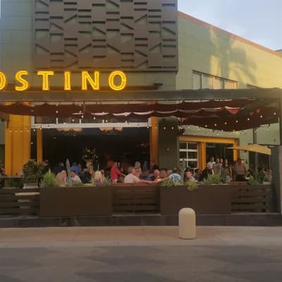 Kierland Commons