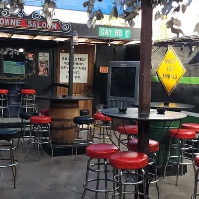 Nu Towne Saloon
