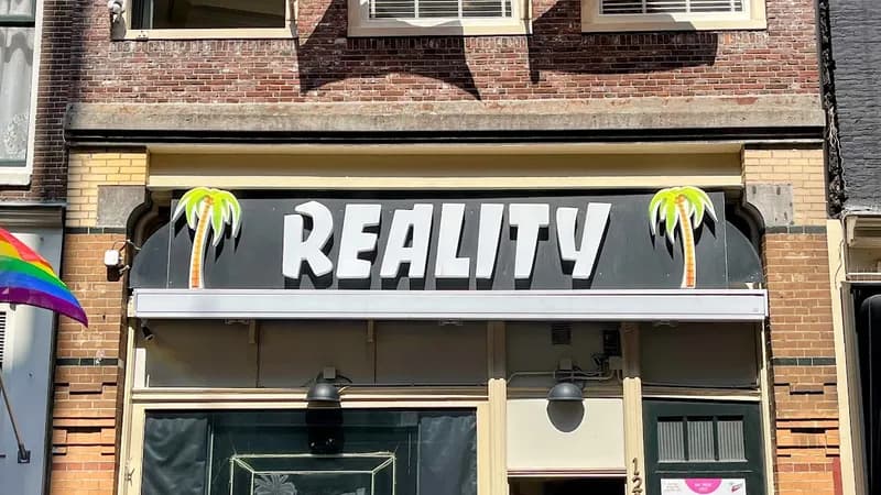 Cafe Reality