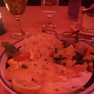 Gardenia Restaurant & Lounge