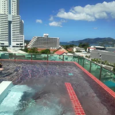 SLEEP WITH ME HOTEL design hotel @ patong