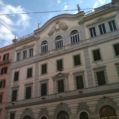 Giovanni Guest House