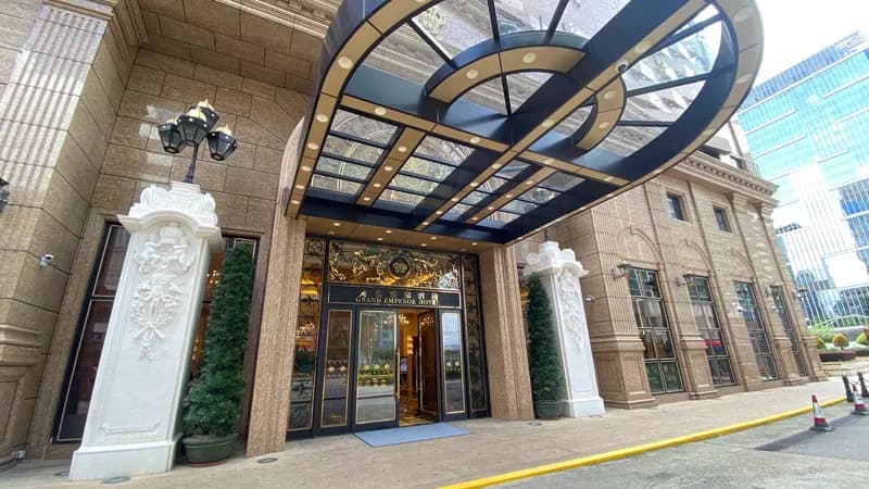 Grand Emperor Hotel