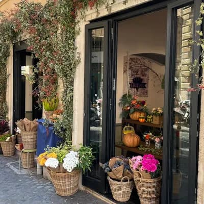 Frida's Roma - Monti | Italian Flower Stores