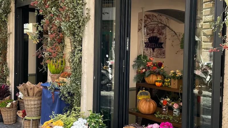 Frida's Roma - Monti | Italian Flower Stores