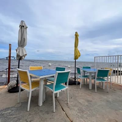 Seaside Cafe at the Mansion