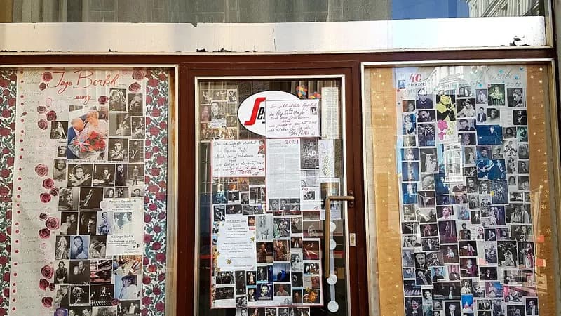 Peters Operncafé Hartauer