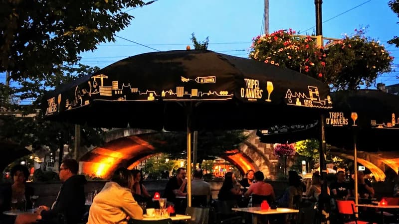 Café Den Draak