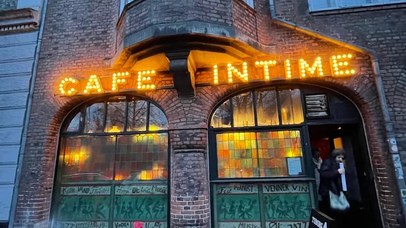 Cafe Intime
